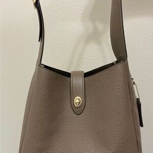 Coach Hadley Turnlock Shoulder Bag in Dark Stone